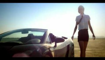 Armenchik – Nayum Em Nayum