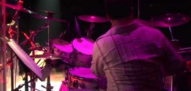 Armenchik – Ushe (Live)