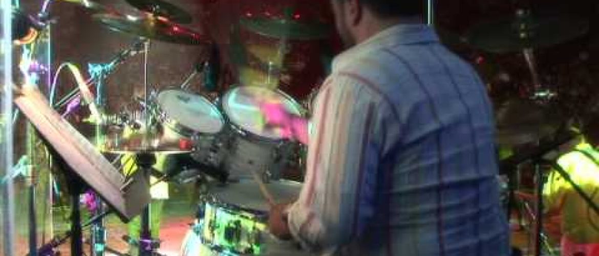 Armenchik – Tur Hampur (Live)