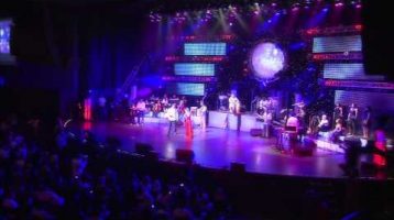 Armenchik & Christine Pepelyan – Inchu (Live)