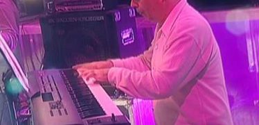 Harout Balyan – Sirun-Sirun (Live)