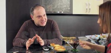 Poxnak Mayre Episode 96