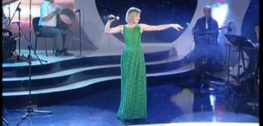 Christine Pepelyan – Ampela Dzyun Chi Galis (Yerg Yergoc)