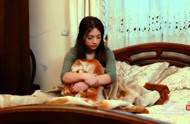 Verjin Hayrike Episode 72
