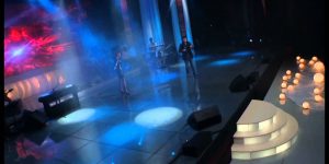 Christine Pepelyan Feat. Arman Hovhannisyan – Erb Indz Het Es (Concert in Hamalir 2012)