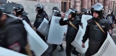 Lratvakan Kentron 04.18.18