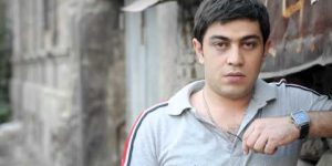 Martin Mkrtchyan – Es Uzum Em