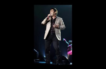 Martin Mkrtchyan – Mi Patmutyun