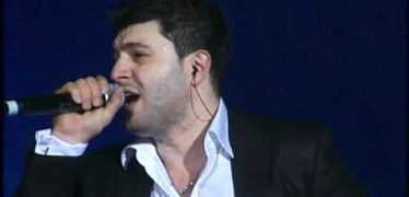 Razmik Amyan – Bella Signorina (Live in Concert)