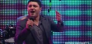 Razmik Amyan – Moranal (Live)