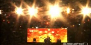 Razmik Amyan – Qaxcrs (Live)