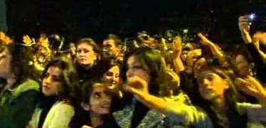 Razmik Amyan – Qo Yarn Em (Live in Concert)