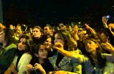 Razmik Amyan – Qo Yarn Em (Live in Concert)